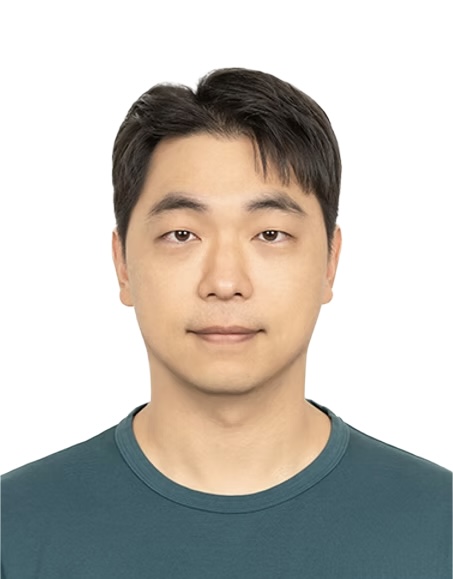 Kwonsang Lee